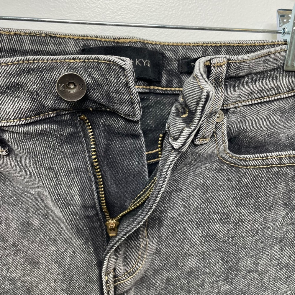 Kendall + Kylie The Drifter High Rise Acid Wash Black Denim Shorts 0/24 Cowgirl - Picture 4 of 12